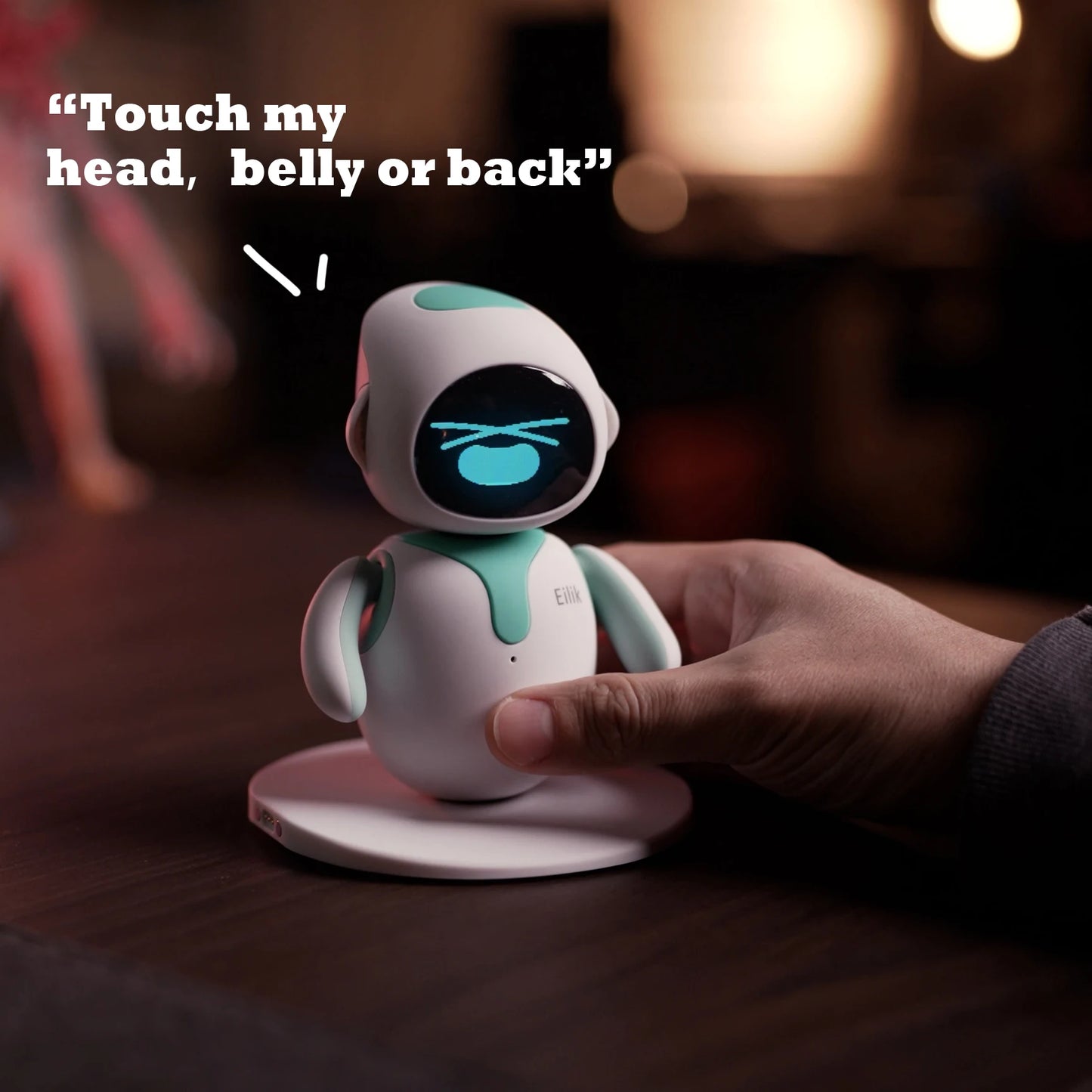 Eilik Robot Pet – Interactive Desktop Companion with Emotions, Animations & Mini-Games