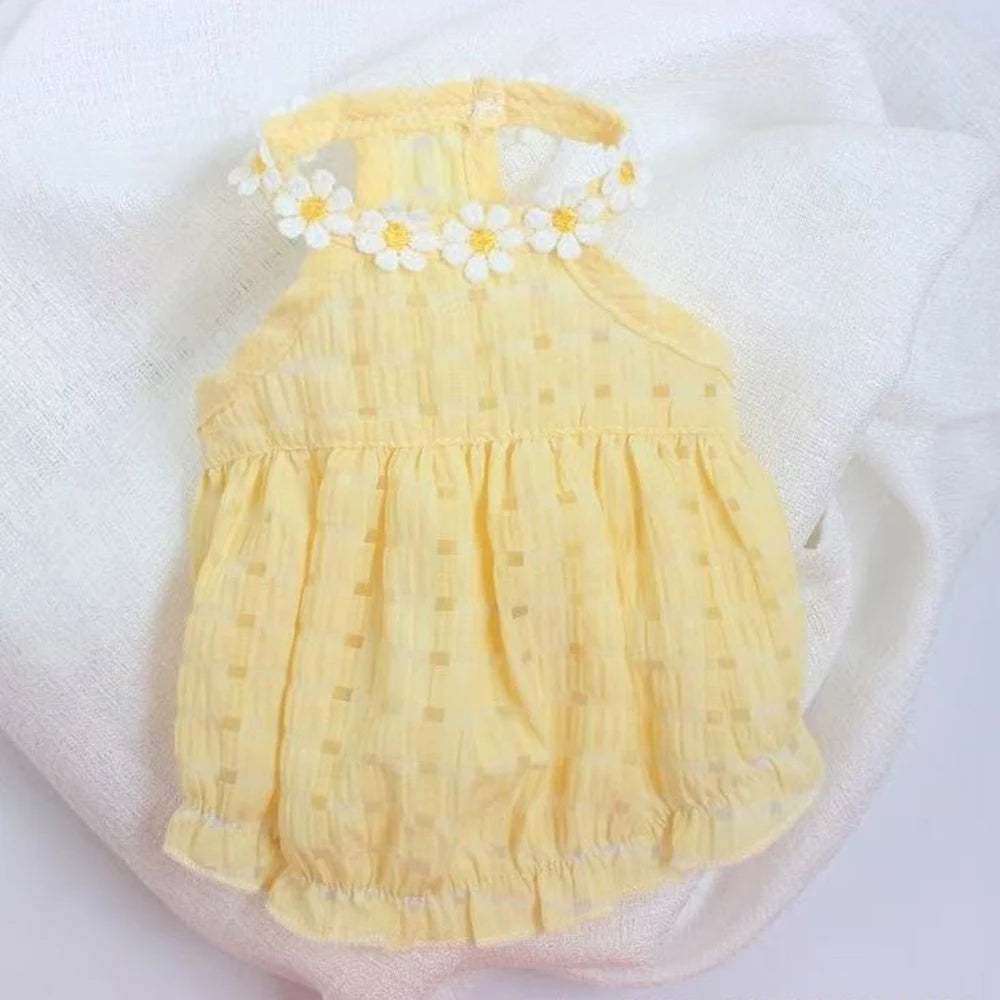 Floral Princess Dress for Cats & Small Dogs – Breathable Skirt with Wreath Collar