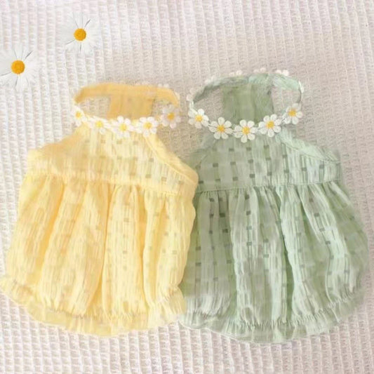 Floral Princess Dress for Cats & Small Dogs – Breathable Skirt with Wreath Collar